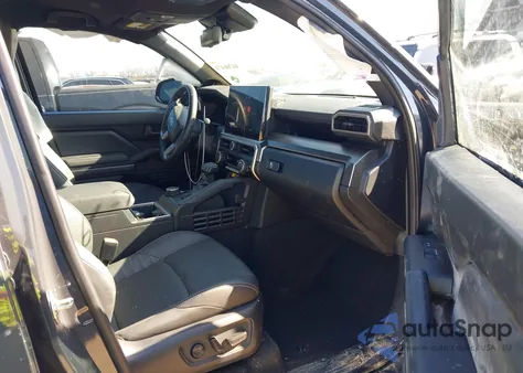 2025 Toyota 4Runner Trd Off Road Premium z USA, uszkodzony, nr VIN JTEVA5BR7S5003393